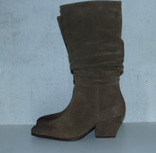 Load image into Gallery viewer, Monshoe 257.00 brún/taupe